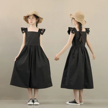 בנות שמלות שחורות גדולות של ילדים הצווארון המרובע תות רקום האזיקים שמלה מזדמן מינימליסטי בגדים 2023 קיץ חדש